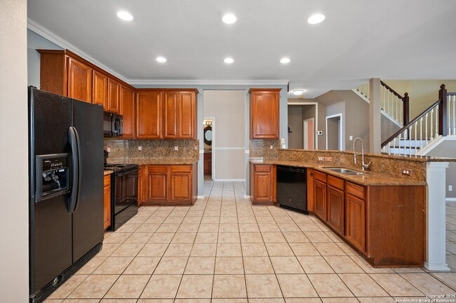 Building Photo - 207 Verde Ridge