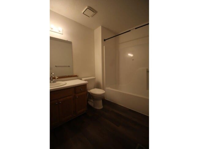 Building Photo - 13230 Meadowood Trail