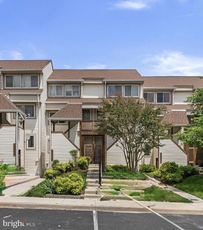 Building Photo - 18315 Leman Lake Dr
