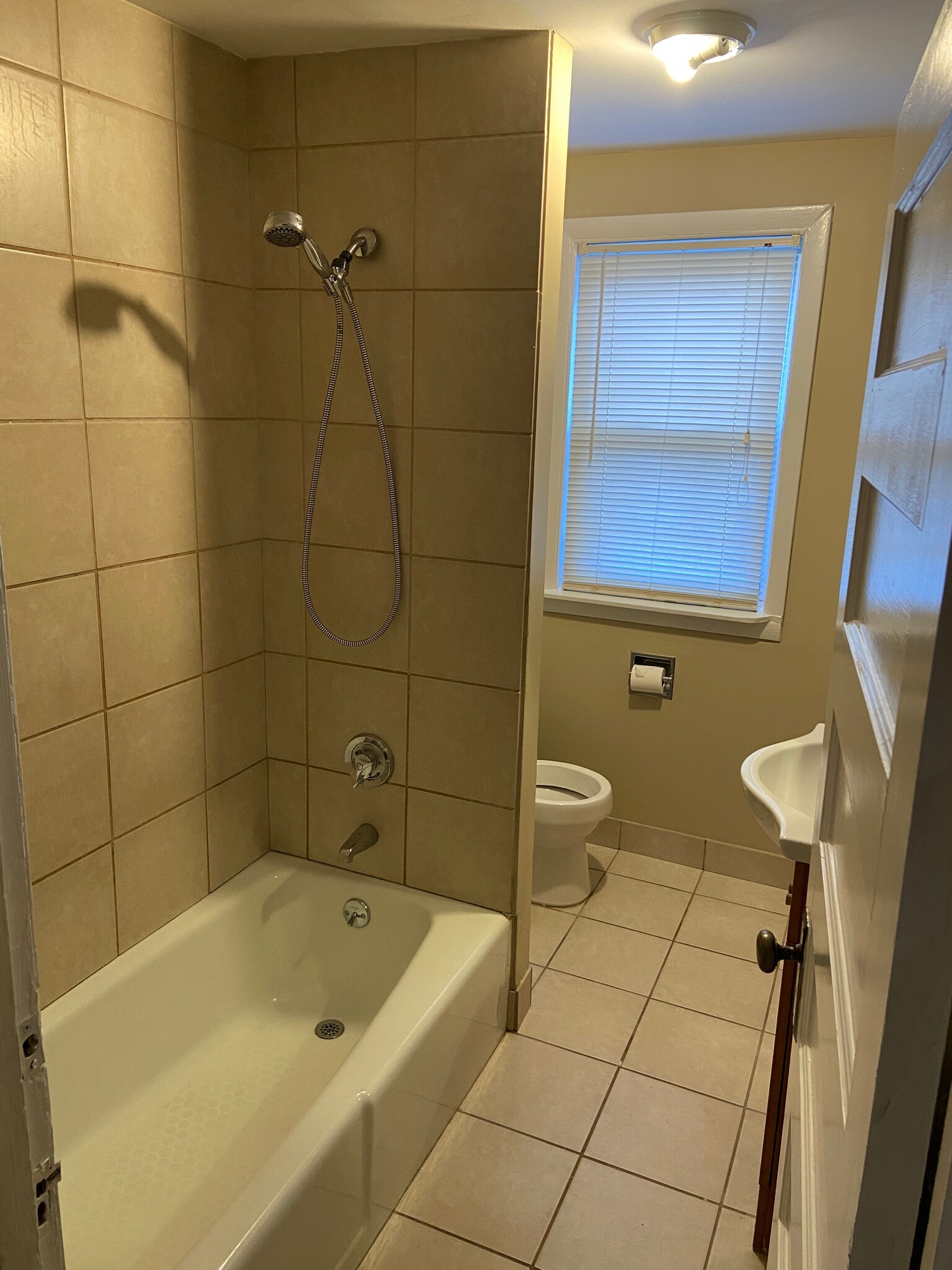 Building Photo - 177 Prospect St