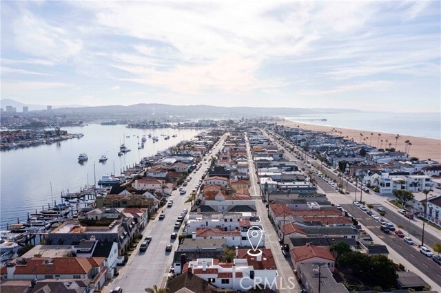 Building Photo - 1319 W Bay Ave