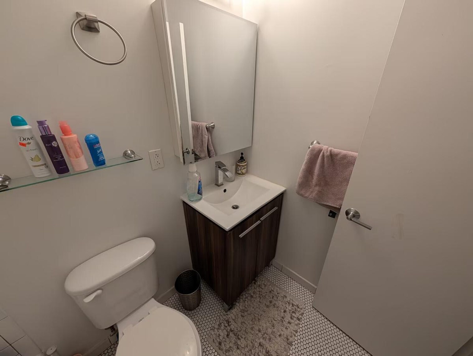 Building Photo - 221 E 50th St