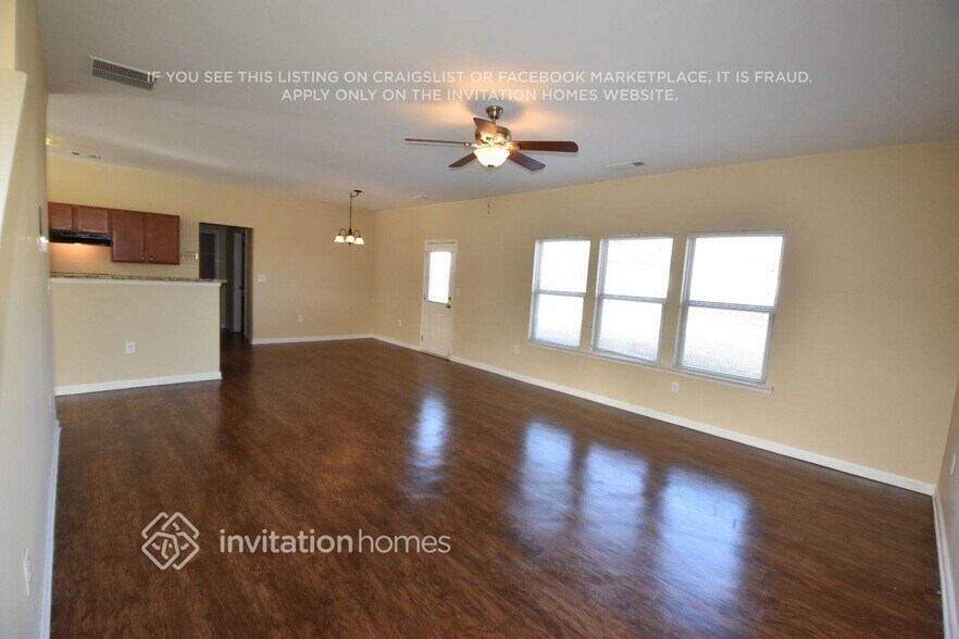 Building Photo - 166 Forrest Hills Dr