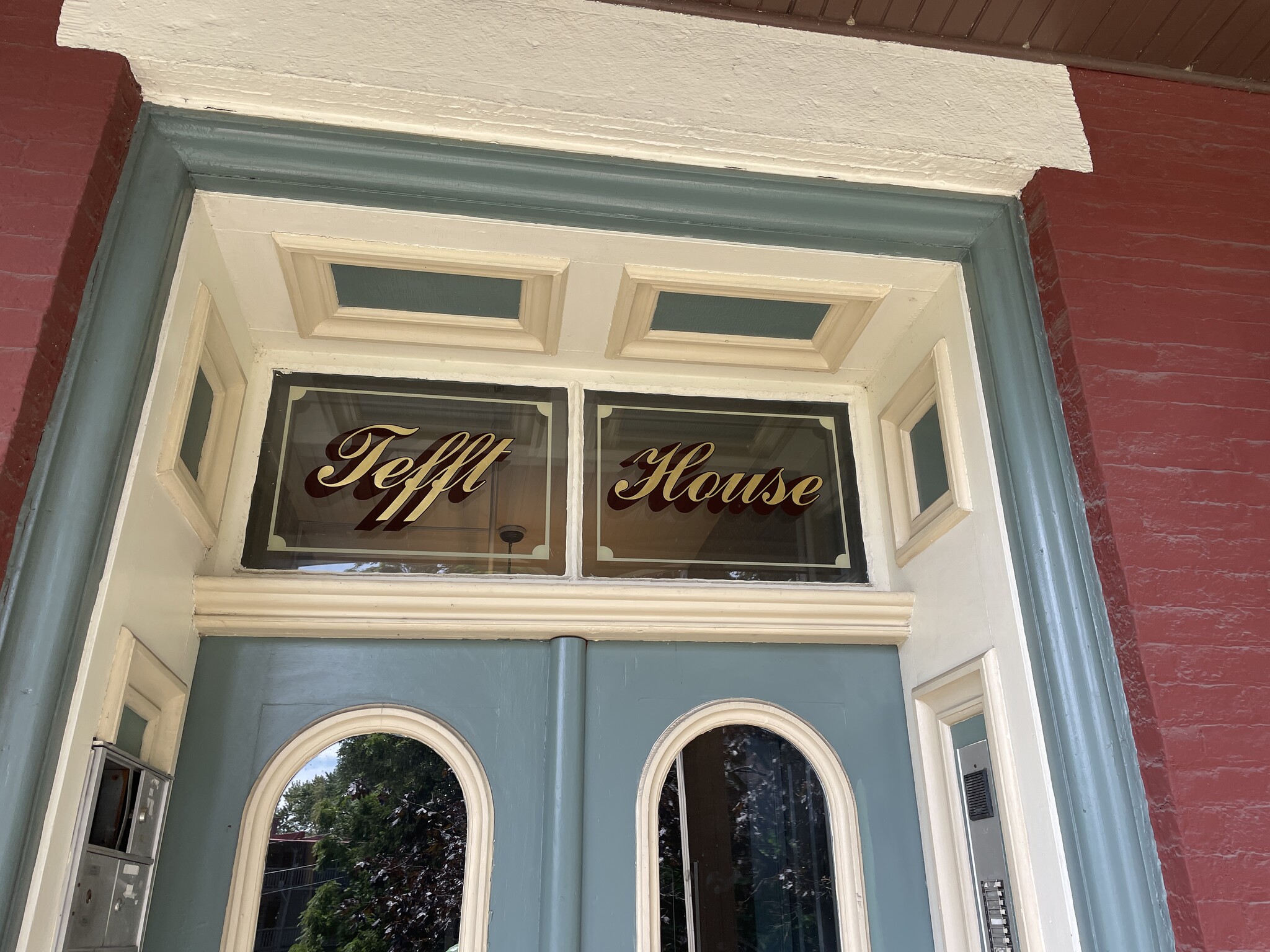 Building Photo - 33 Franklin St