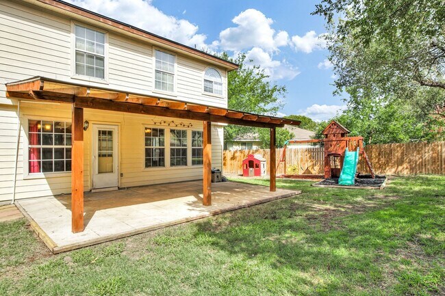 Building Photo - ***APPLICATION CURRENTLY UNDER REVIEW***Sp...