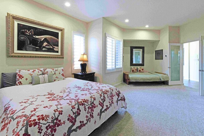 Building Photo - 413 White Horse Trail