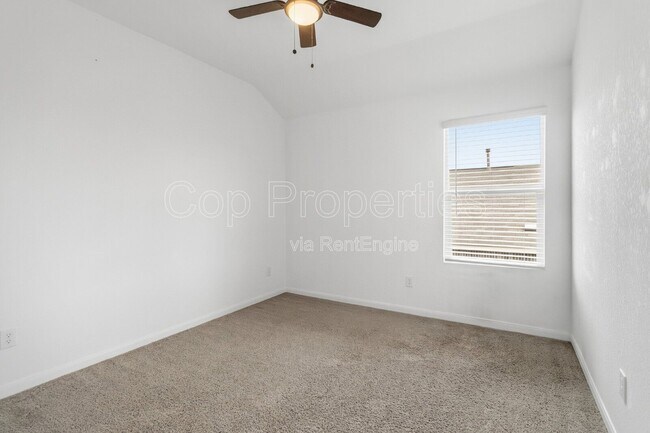 Building Photo - 31821 Nimbus Dr