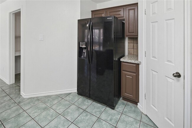 Building Photo - 3800 Stony Creek Ln