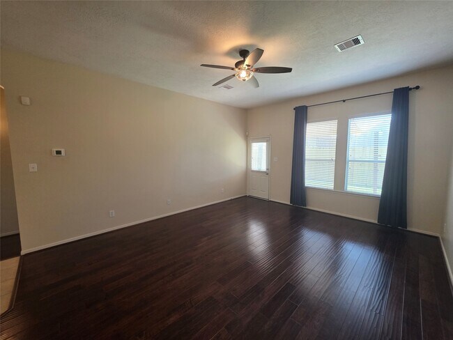 Building Photo - 2954 Smokey Forest Ln