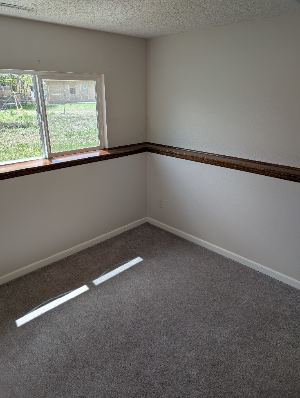 Building Photo - 1308 Ellen Pl