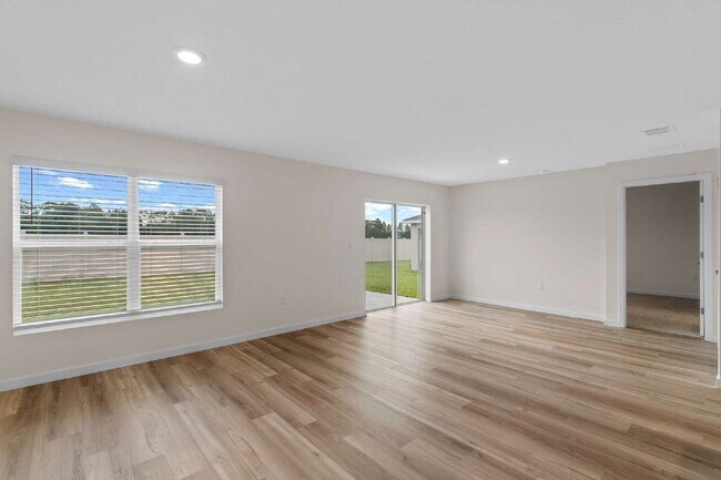 Building Photo - Be the first to rent this new 3BR 2BA home in SW Ocala!