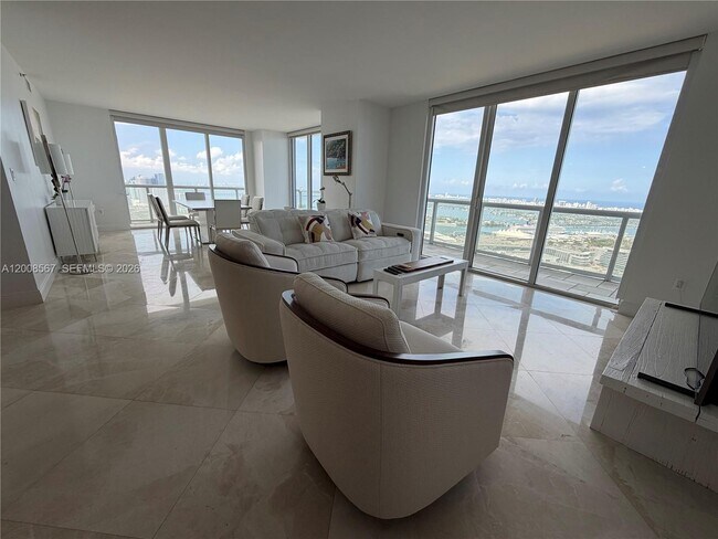 Building Photo - 50 Biscayne Blvd