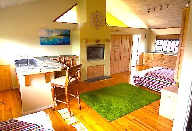 Building Photo - 416 Virginia St