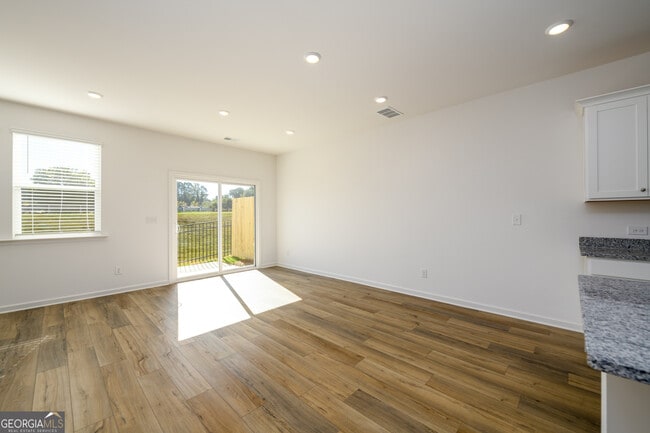 Building Photo - 2559 Adventure Way