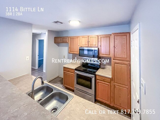 Building Photo - 1114 Bittle Ln