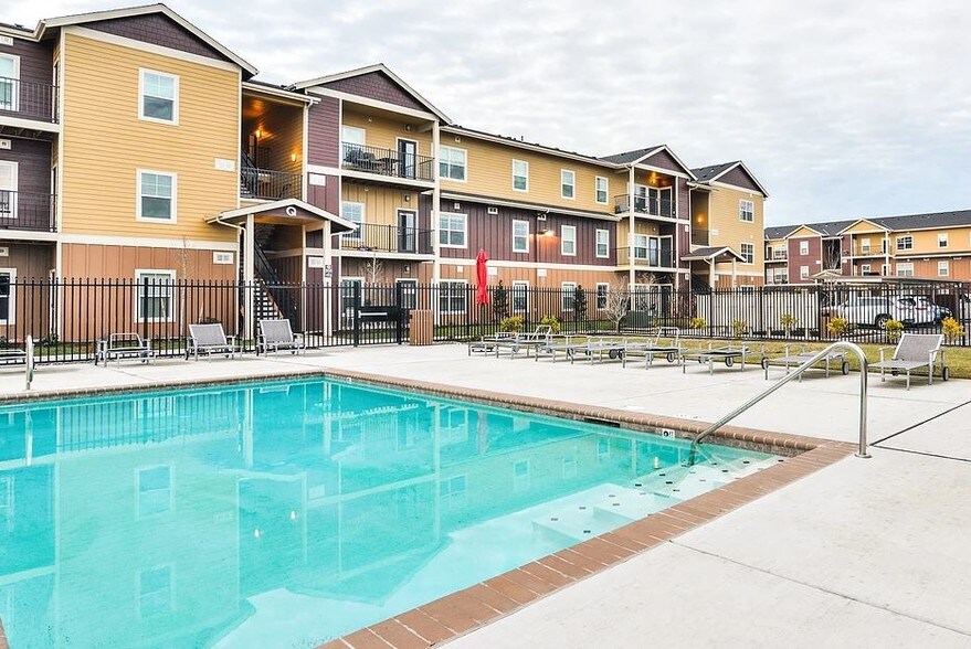 Alder Pointe Apartments 1511 SW 13TH Ave Battle Ground WA 98604