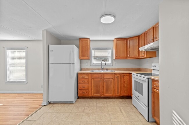 Building Photo - 119 Starwood Cir