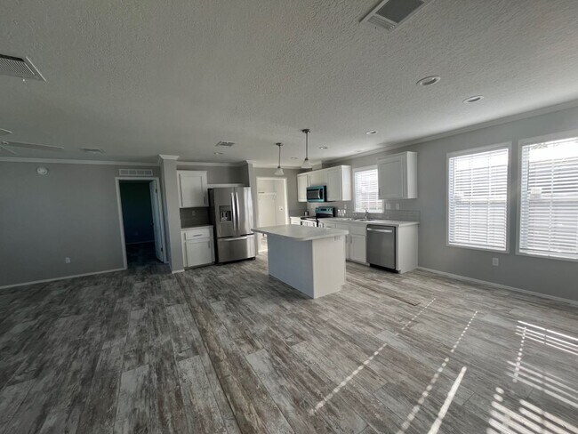 Building Photo - 81 Gazelle Dr