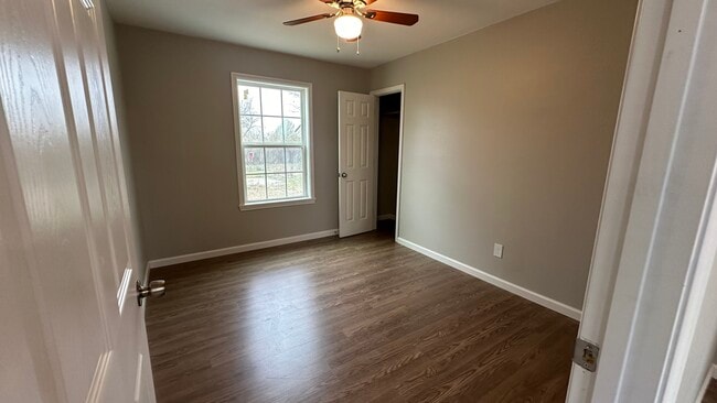 Building Photo - 901 Johnson St