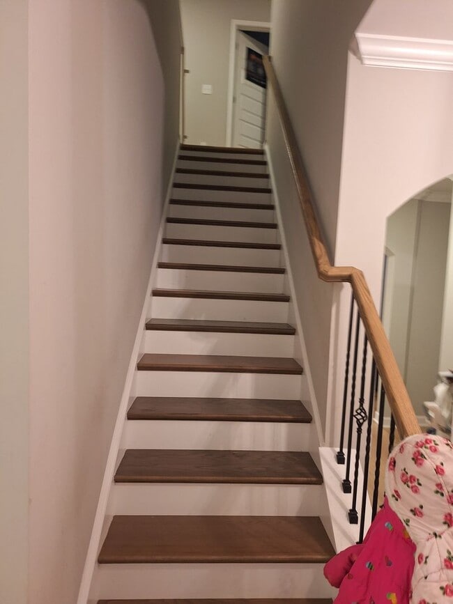 Building Photo - Beautiful Five Bedroom Home Located in Northeast Columbia!