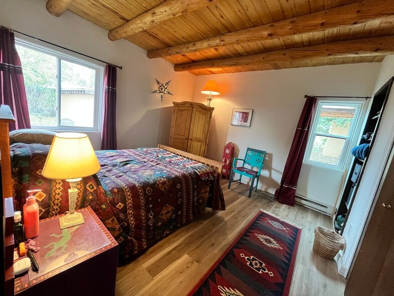 Bedroom - 128 Dona Ana Dr