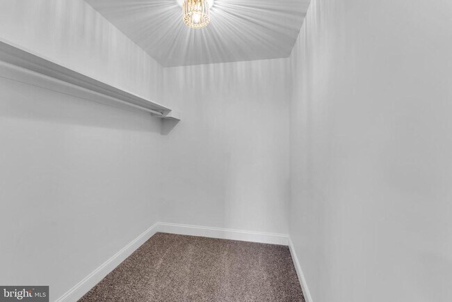 Building Photo - 3202 McElderry St