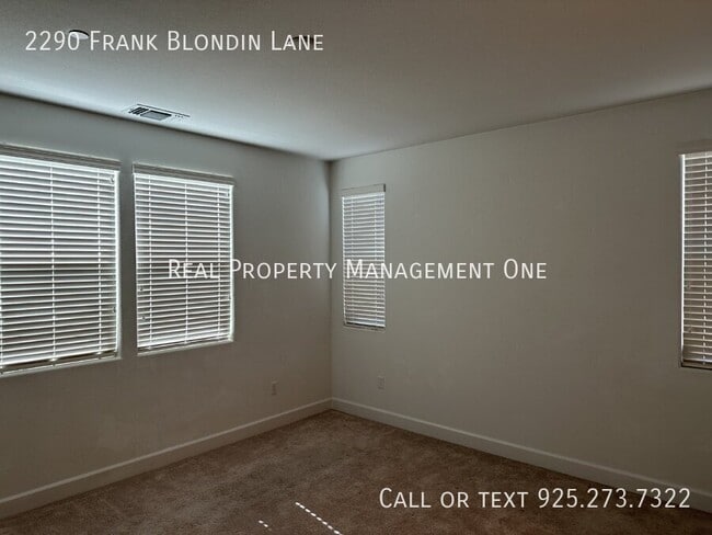 Building Photo - 2290 Frank Blondin Ln