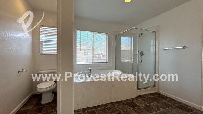 Building Photo - 13981 Horseshoe Way