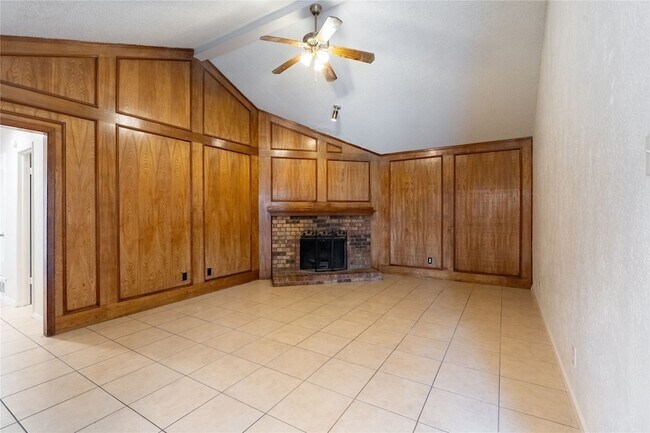 Building Photo - 5417 Knollridge Dr