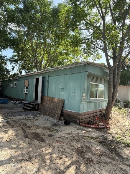 Building Photo - 920 Boardwalk Ln