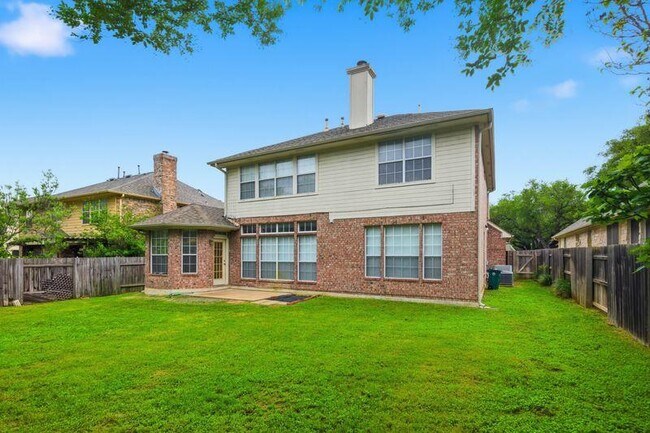 Building Photo - 10008 Lachlan Dr