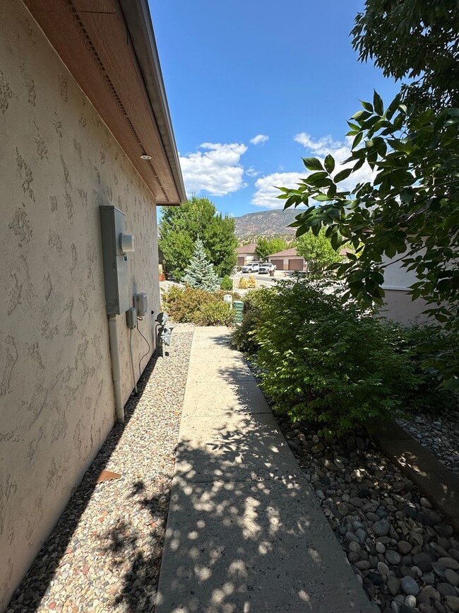 Building Photo - Three Bedroom Two and One Half Bath Duplex...