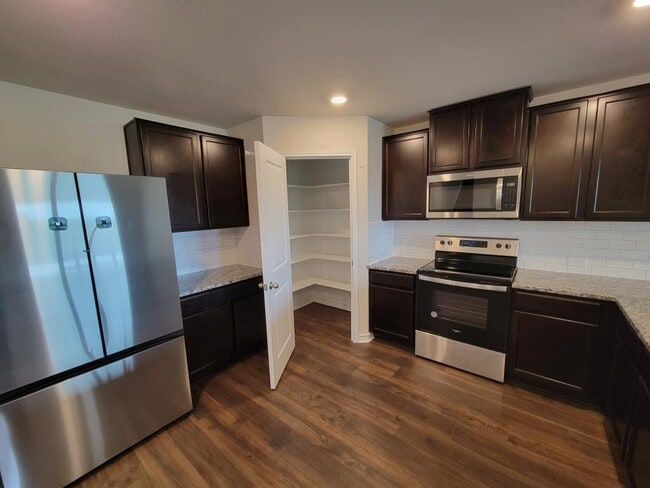 Building Photo - 1737 Rocky Rise