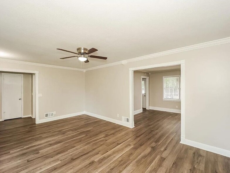 Building Photo - 4741 Allegheny Dr