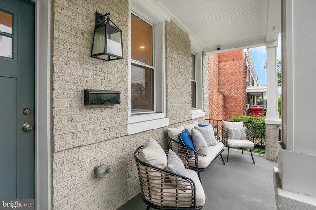 Building Photo - 4023 New Hampshire Ave NW