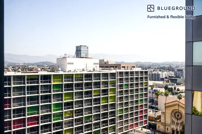 Building Photo - 3540 Wilshire Blvd