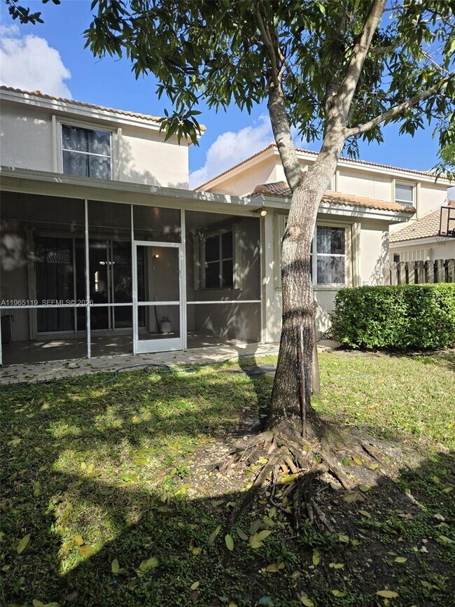 Building Photo - 821 NW 130th Ave