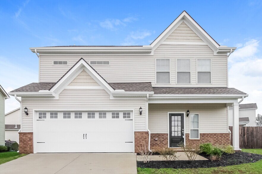 Primary Photo - 1005 Keeneland Dr