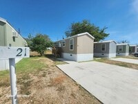 Building Photo - 1126 Gary Terrace
