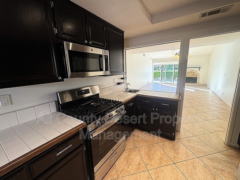 Building Photo - 72795 Fleetwood Cir