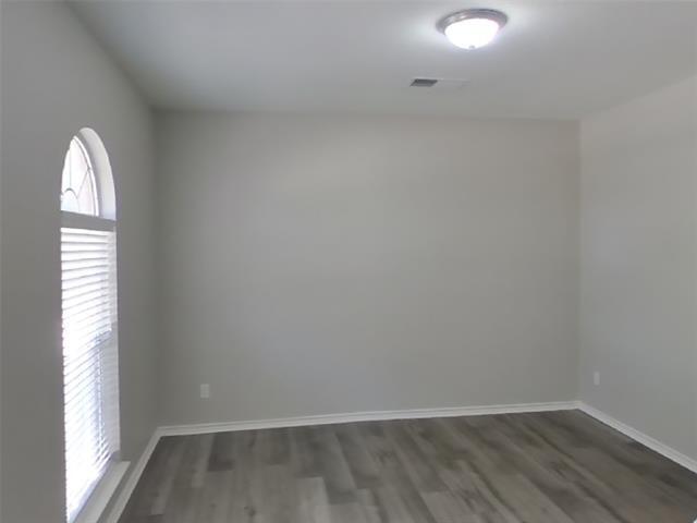 Building Photo - 8401 Manchester Dr