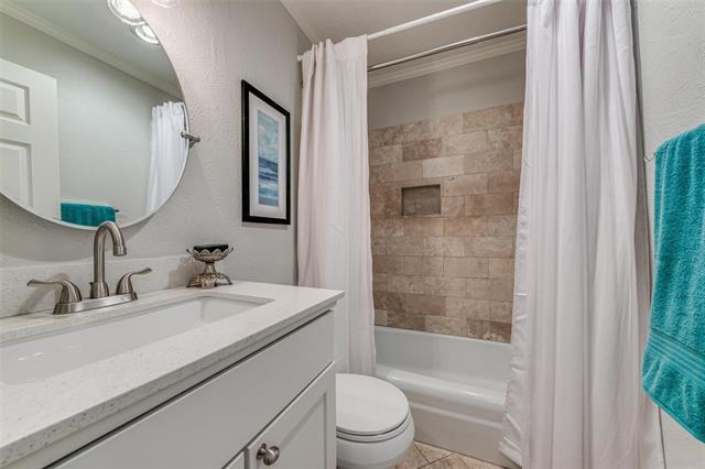 Building Photo - 5916 Birchbrook Dr