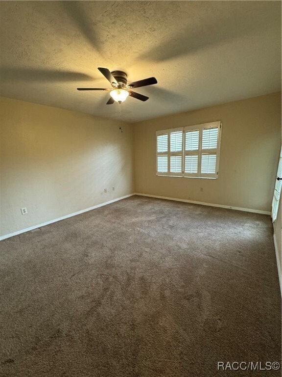 Building Photo - 810 E Gilchrist Ct