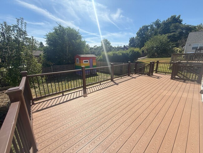 Building Photo - 1430 Simona Dr