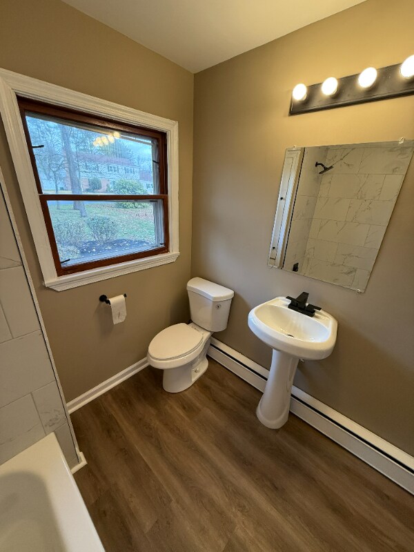 Building Photo - 98 Lynnhaven Dr