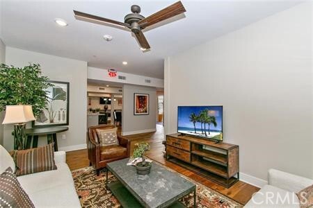 Building Photo - 627 Deep Valley Dr