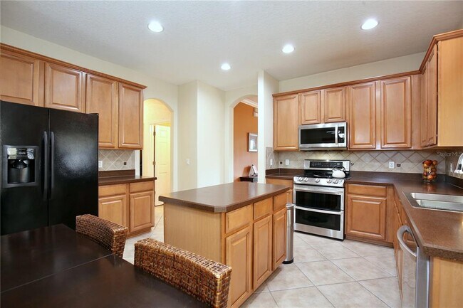 Building Photo - 8869 Atwater Loop