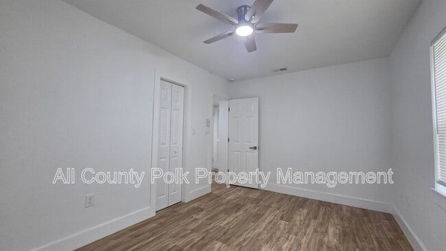 Building Photo - 2704 Homer Cir