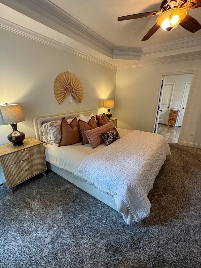 Building Photo - 127 Lee Rd 2181