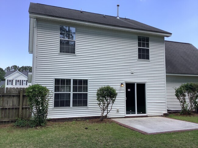 Building Photo - 7269 Sweet Grass Blvd